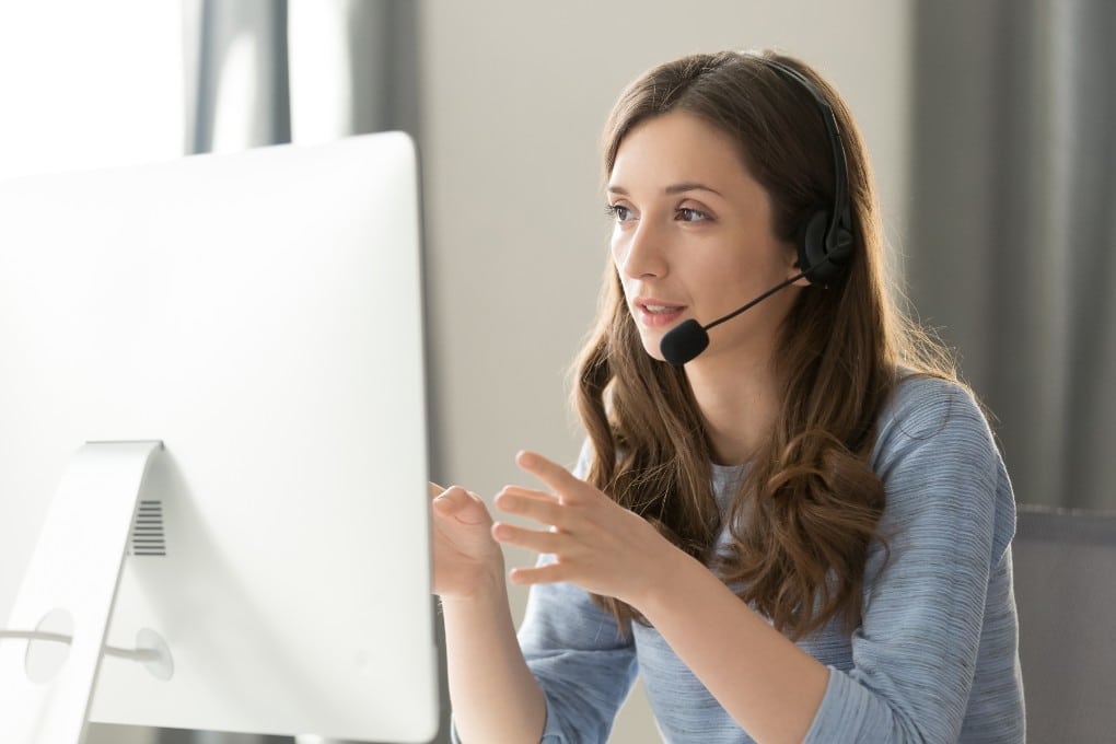 call center agent talking with hands