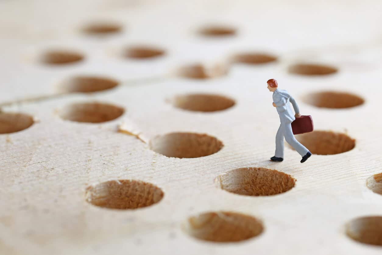 Avoid pitfalls in business outsourcing