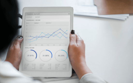 a person looking at a graph of KPIs for call centers